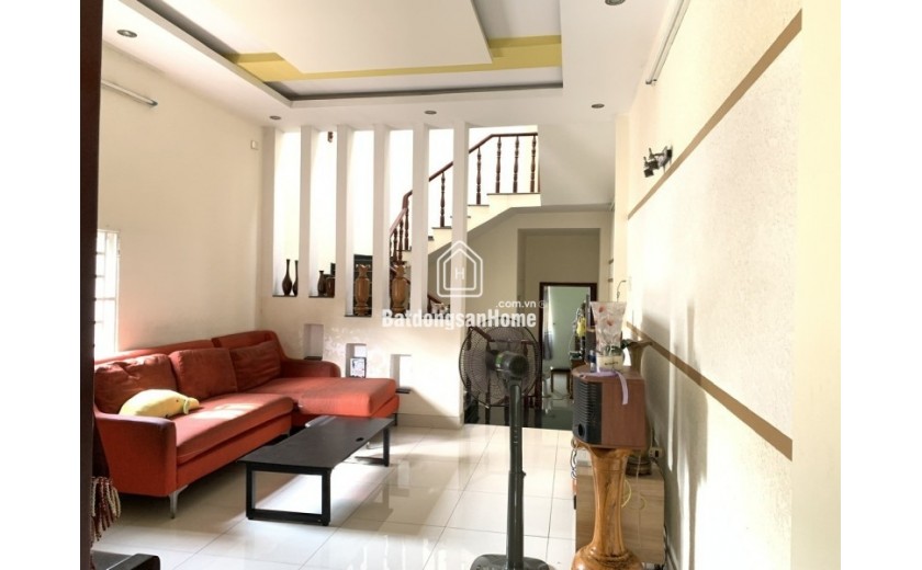 Bán nhà mặt phố, đường Số 12, Phường Phước Long, TP HCM, DT 94m2, 3 tầng, SH, 10.7 tỷ.